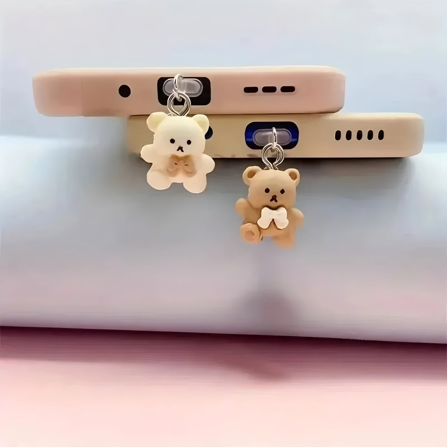 Cute Bear Dust Plug Pendant for iPhone, Samsung, Xiaomi – Type-C/iOS/Micro USB Mobile Arcade Ltd
